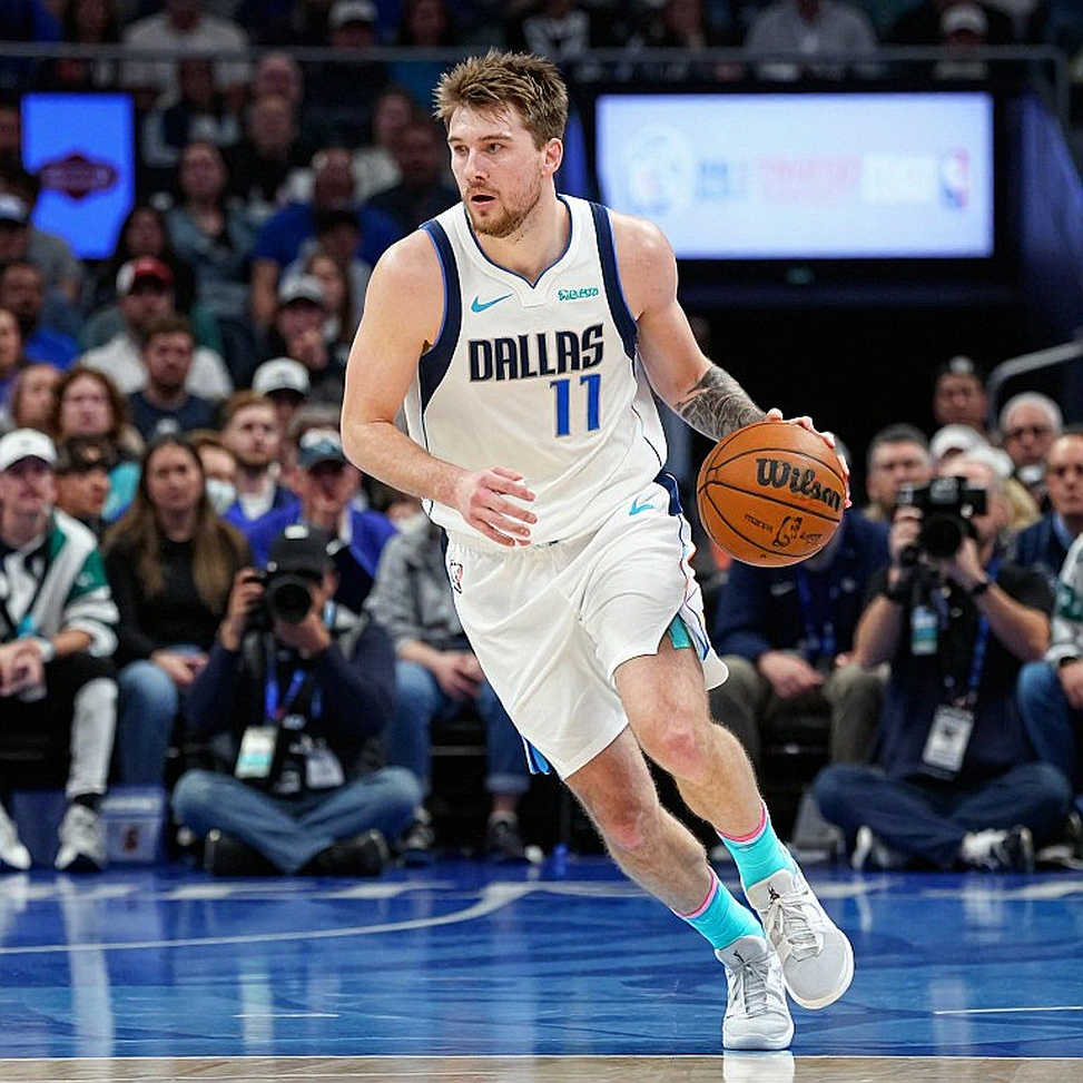 Philadelphia's 106-100 win is a cold Knicks night, not proof of a superteam